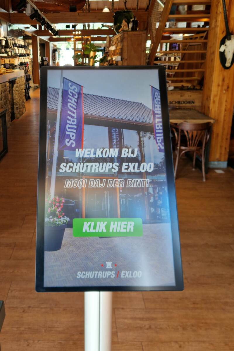 schutrups case study - digital signage board