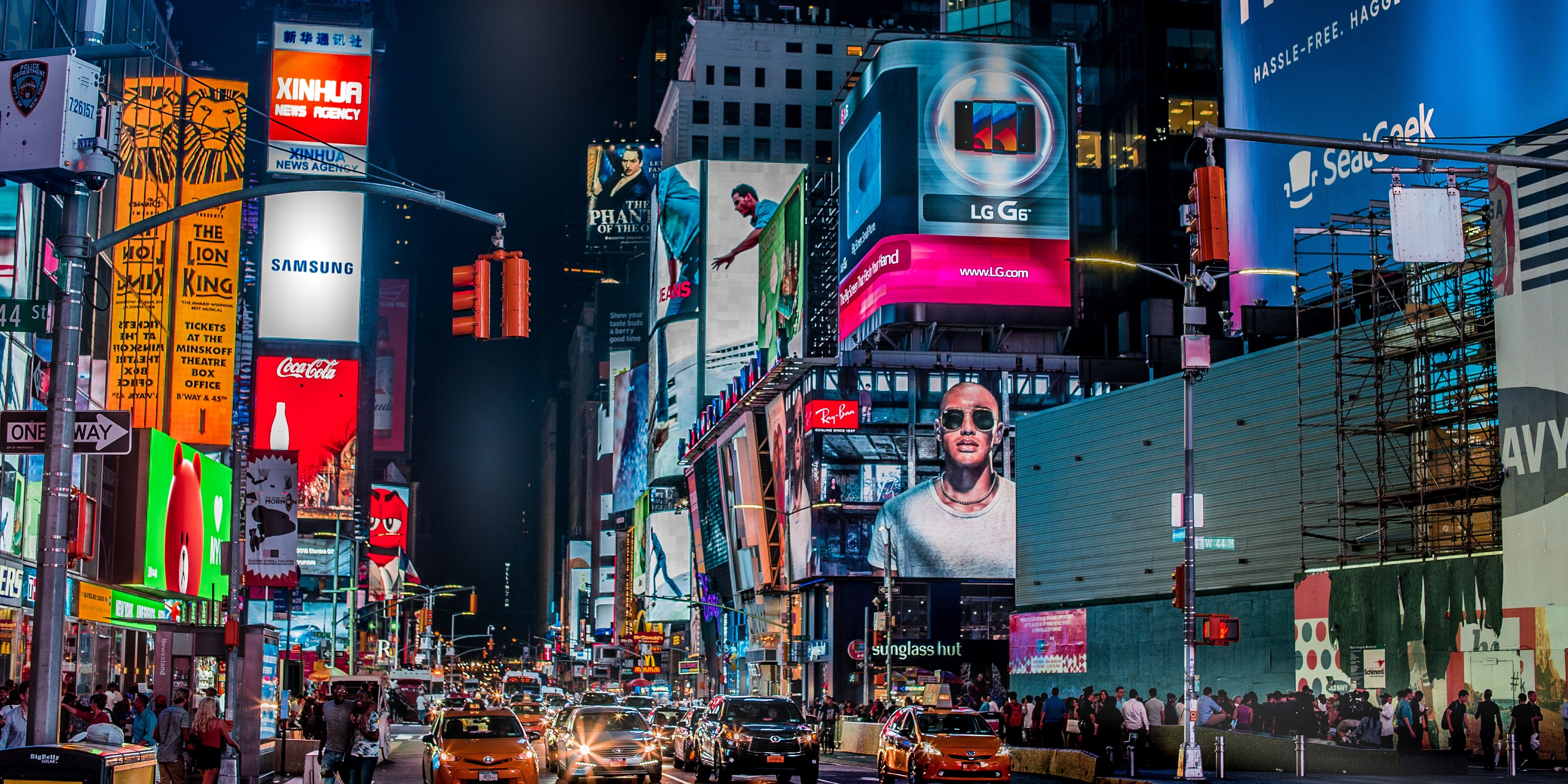 high-street-with-many-digital-displays high-street-with-many-digital-displays